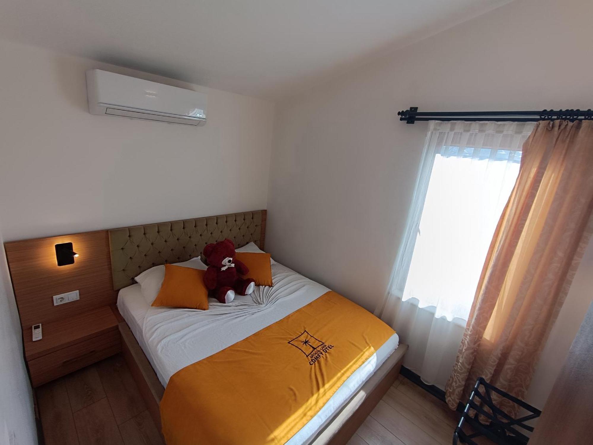Comfy Otel Antalya Lara Exterior photo